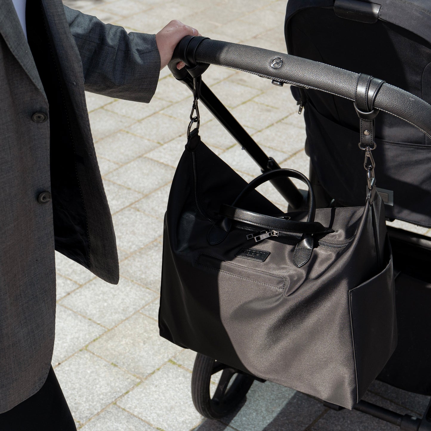 Taška na plenky - nylonová černá